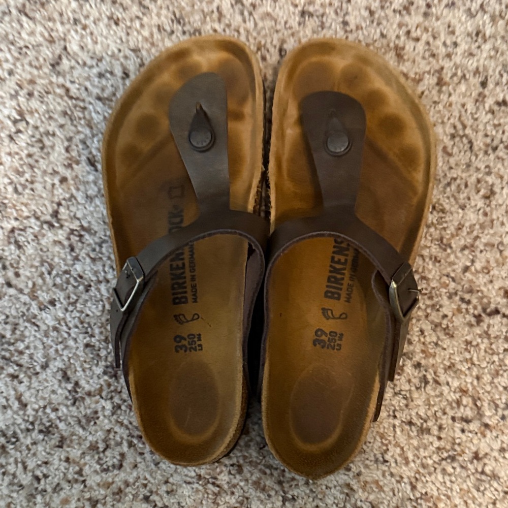 Birkenstock Gizeh Dark Brown Thong Sandals